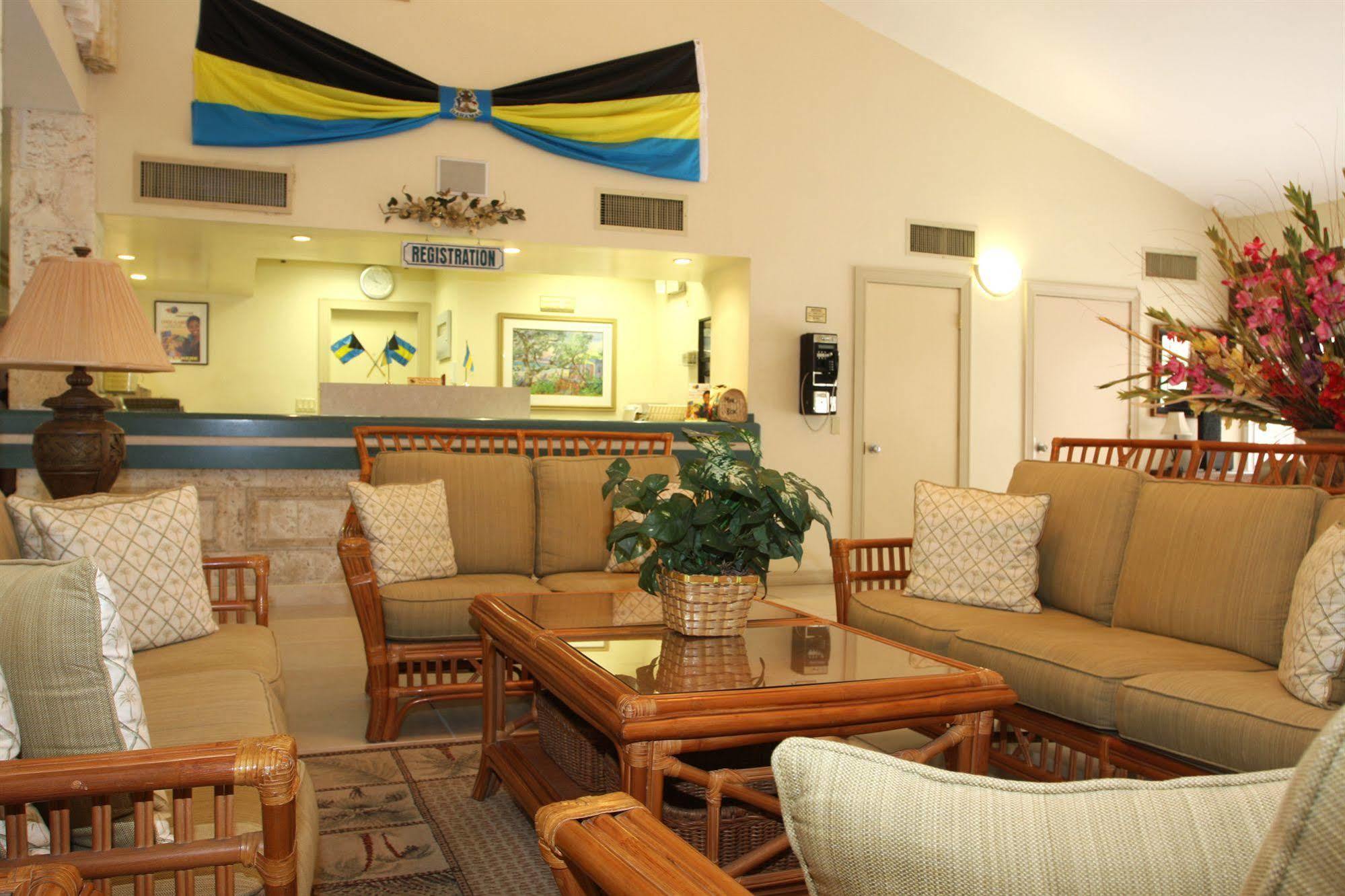 Castaways Resort And Suites Freeport Exteriör bild
